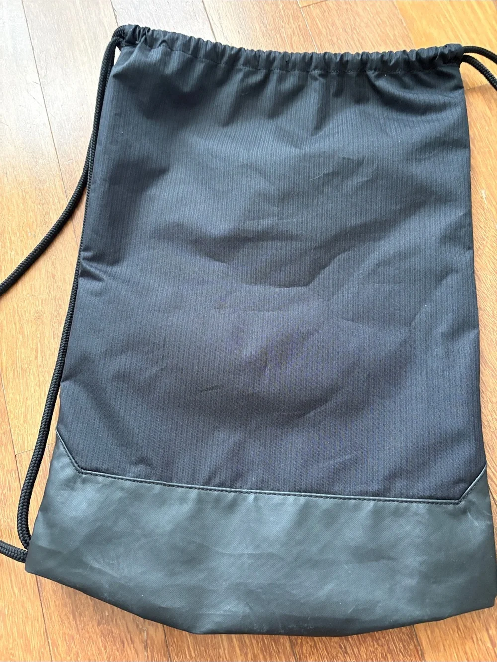 Nike lightweight drawstring